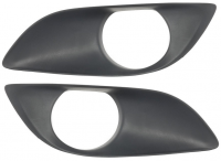 Решітка в бампер TOYOTA Yaris 2006-2014