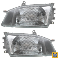 Фара Toyota HIACE Granvia 1996-2006