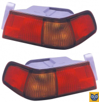 Фонар задній Toyota Camry 1999-2001 XV 20 зовнішній