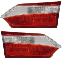 Фонарь задний  внутренний Toyota Corolla E17 2013-2016 EUR